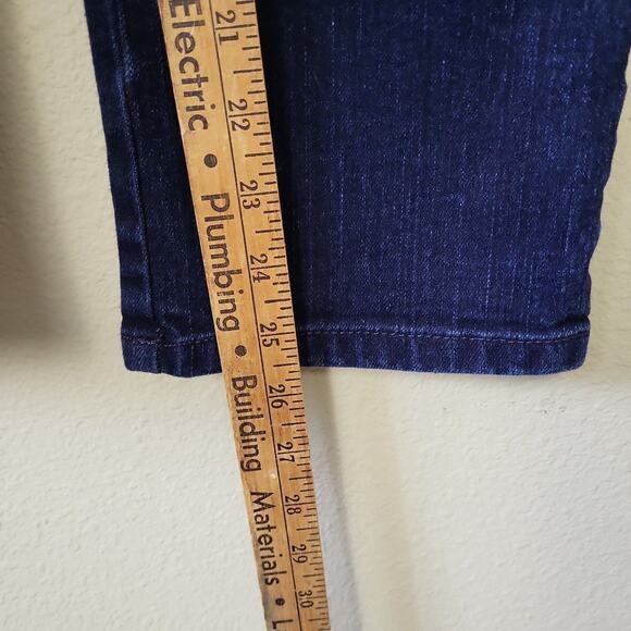 Gloria Vanderbilt Womens Amanda Blue High Rise Denim Straight Leg Jeans Size 6P - Picture 11 of 11